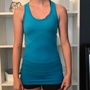 NIKE DRI-FIT TANK TOP